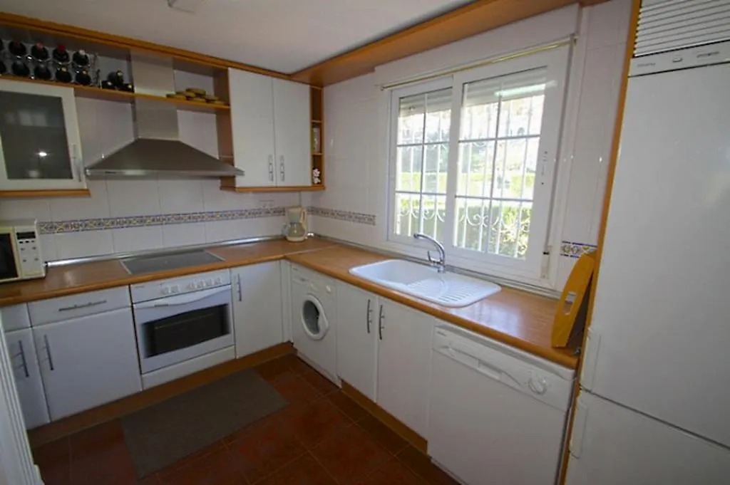 Arenda Pino Alto Holiday Home Cristal 8 Miami Playa Spain